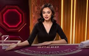 galicuan esports betting interface showing Mobile Legends and Free Fire game information